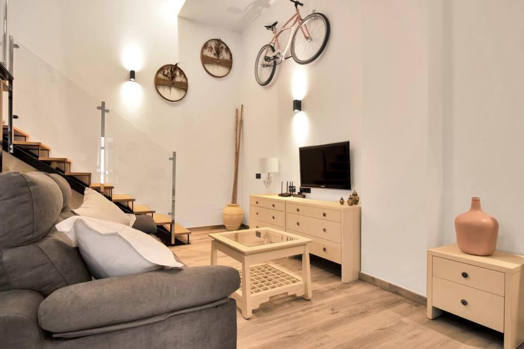 Moderno Loft En El Corazon Historico De Estepona - Casa Pepita 17 Dış mekan fotoğraf