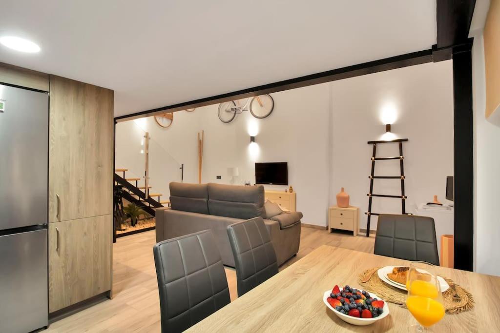 Moderno Loft En El Corazon Historico De Estepona - Casa Pepita 17 Dış mekan fotoğraf